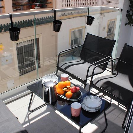 Los Boliches Holidays Suites Фуeнхирола Екстериор снимка